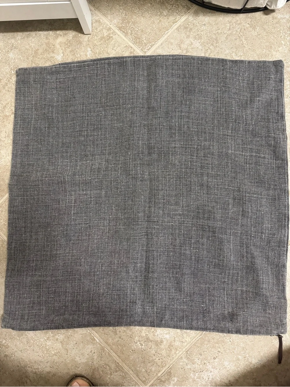Pottery Barn Grey Washed Linen Pillow Cases x 2